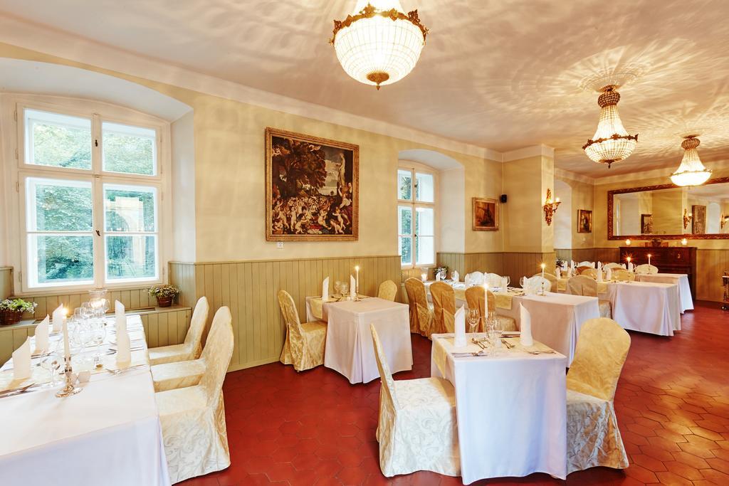 Chateau Hostacov Hotel Esterno foto