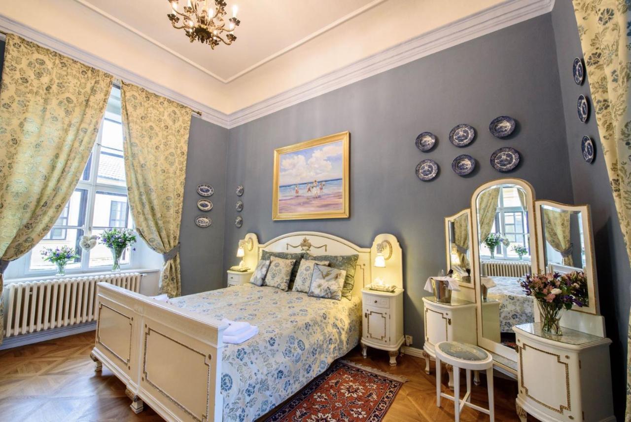 Chateau Hostacov Hotel Esterno foto